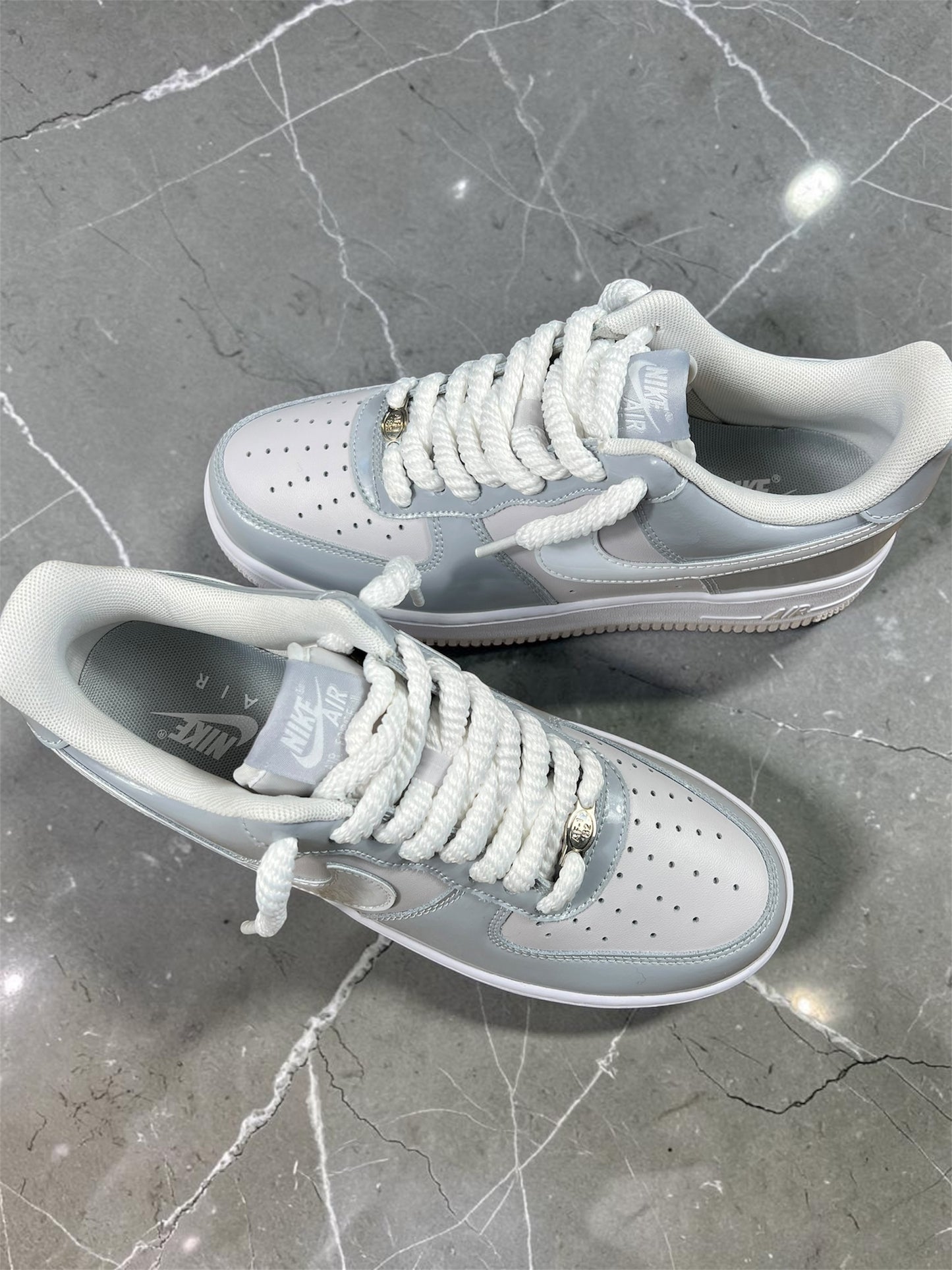 Nike Air Force 1 Trainers LV8 Wolf Grey Trainers