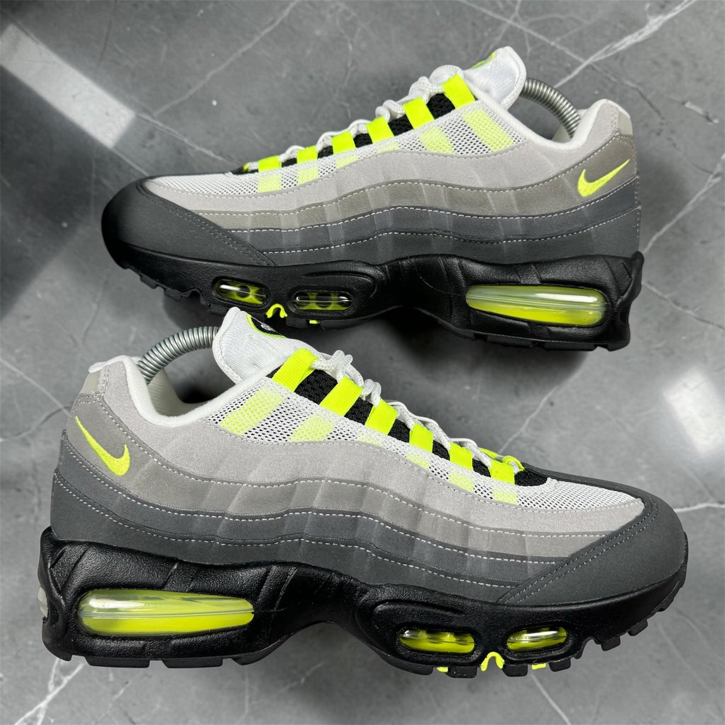 Nike Air Max 95 OG Neon
